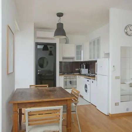 Apartment We - Ripamonti 66 Milan
