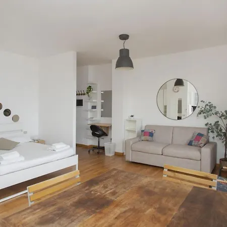 We - Ripamonti 66 Apartment